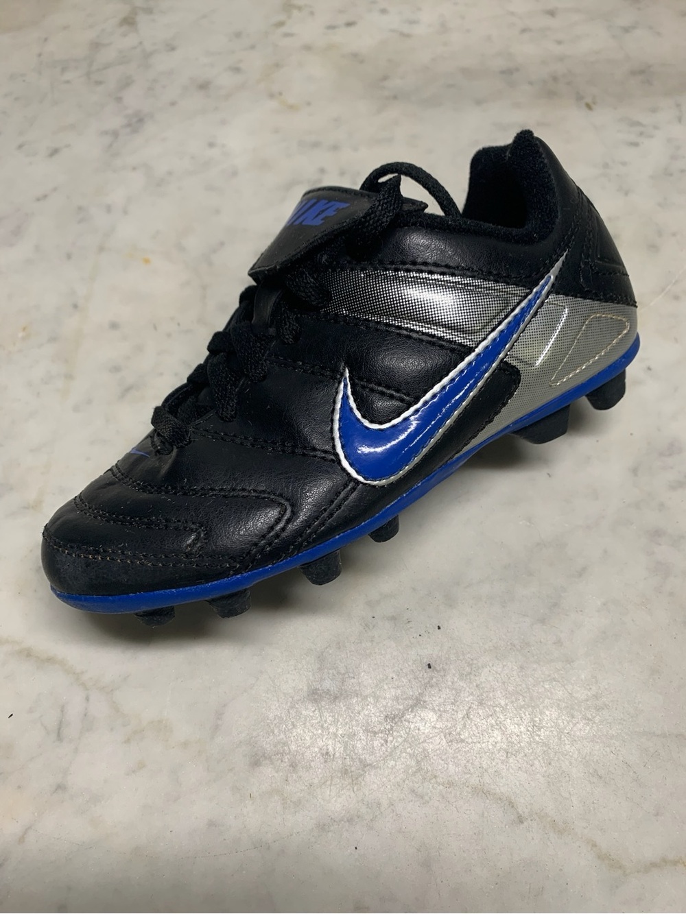Nike Kids Black, Blue & Silver Soccer Cleats